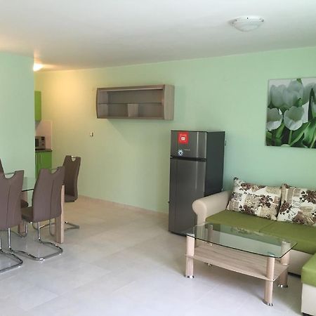 Apartments In Complex Chateau Nessebar Sveti Vlas Bagian luar foto