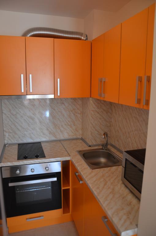 Apartments In Complex Chateau Nessebar Sveti Vlas Bagian luar foto