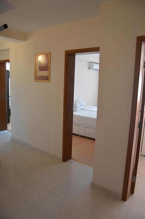 Apartments In Complex Chateau Nessebar Sveti Vlas Bagian luar foto