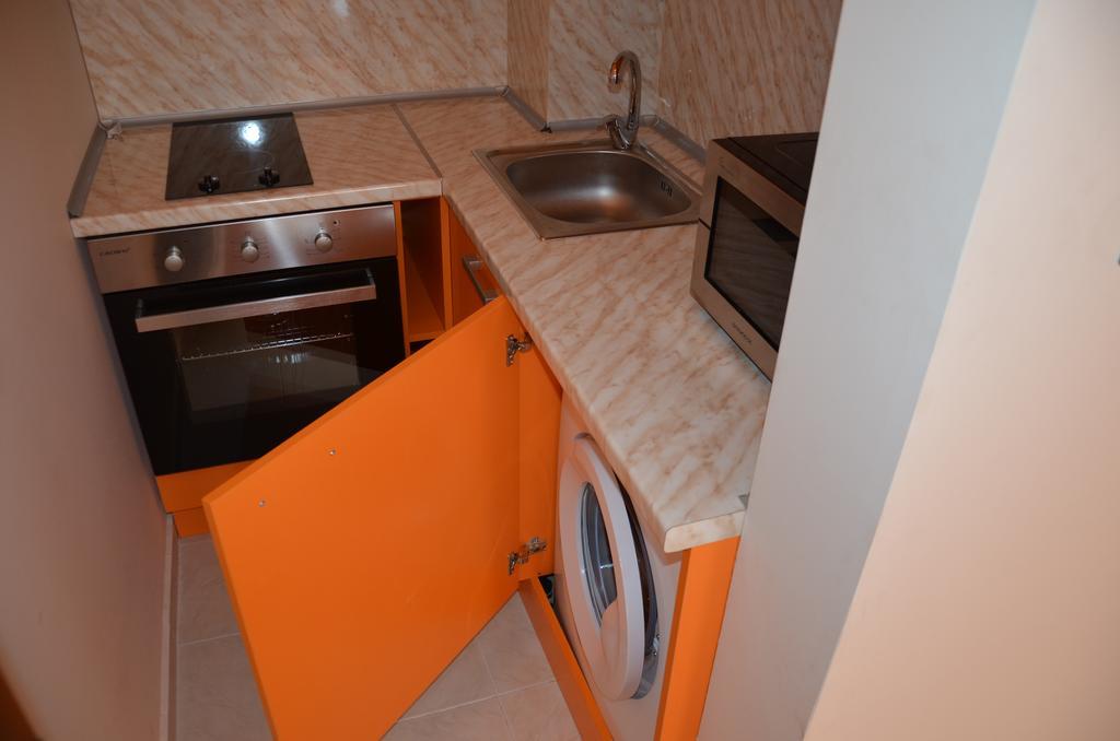 Apartments In Complex Chateau Nessebar Sveti Vlas Bagian luar foto